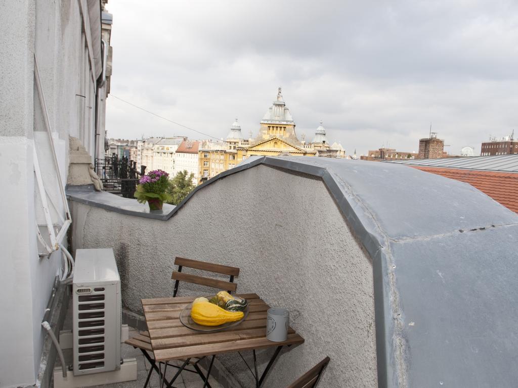 Alice Apartment Будапешт Номер фото